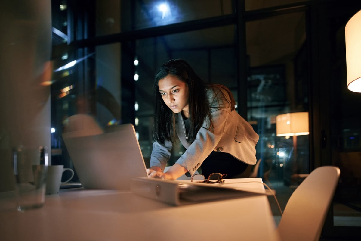 consultant staying late conducting research